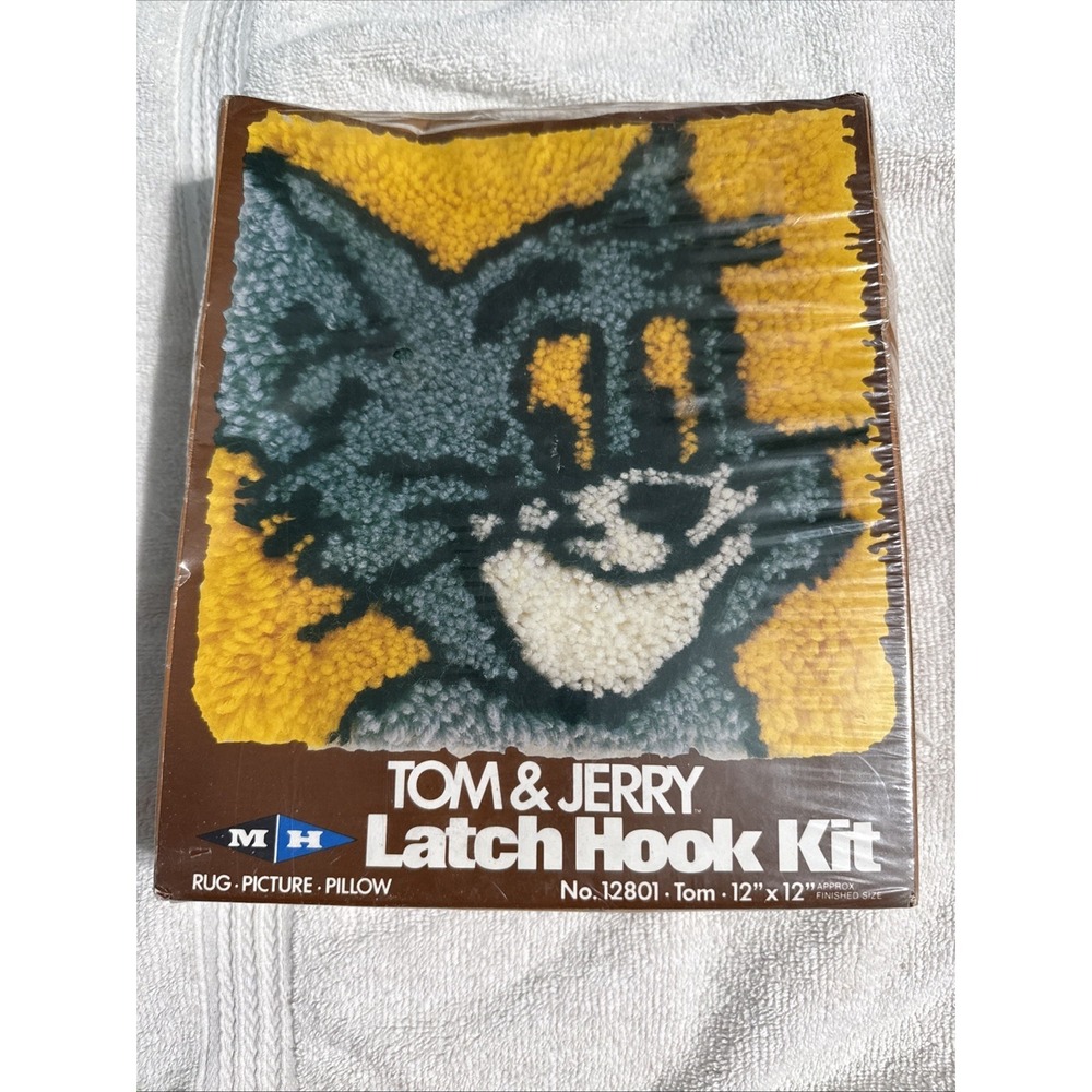 Vintage Tom & Jerry Latch Hook Kit No. 12801 Tom Cat 12"x12" MH Yarns 1980 USA